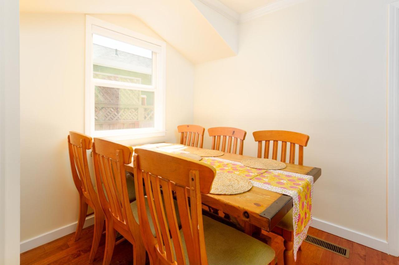 Spacious Renovated Petaluma Home- Pool Table, Fire Pit, Parking Exteriér fotografie