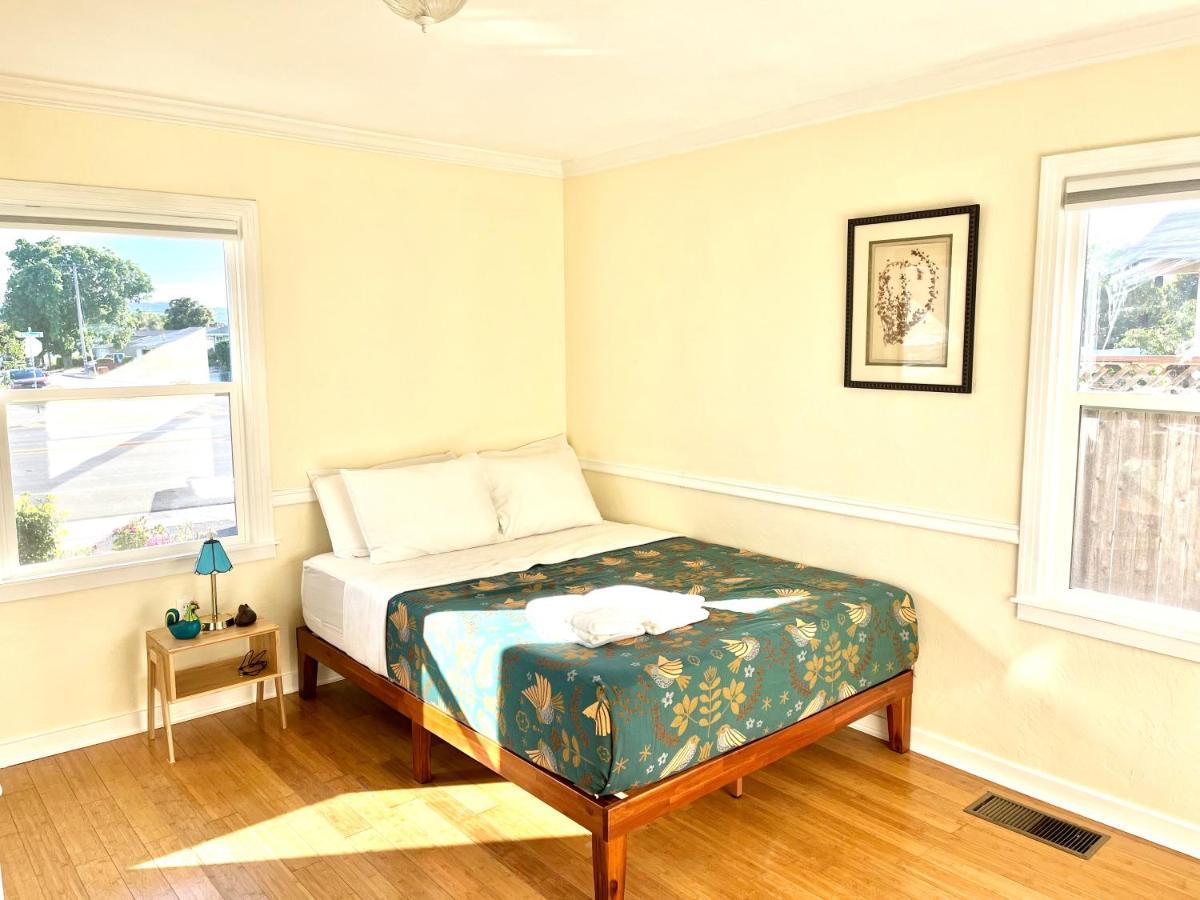 Spacious Renovated Petaluma Home- Pool Table, Fire Pit, Parking Exteriér fotografie